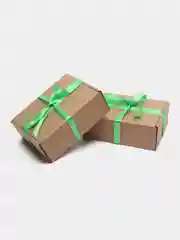 Лайм коробка для подарков 24х18х8,5см подарочная с бумажным наполнителем, атласной лентой и без
