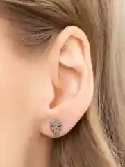 Серебряный моносерьга гвоздик Череп, 1 шт, унисекс