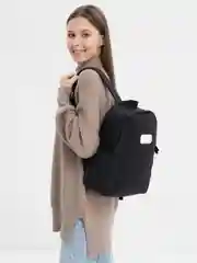 Черный рюкзак женский из текстиля, стеганный дутый рюкзак