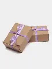 Лавандовый коробка для подарков 24х18х8,5см подарочная с бумажным наполнителем, атласной лентой и без