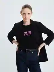 Черный футболка женская Zarina с принтом