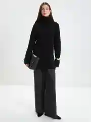 Черный свитер женский Zarina оверсайз