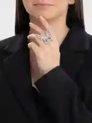 Черный кольцо женское "Бабочка"
