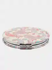 Белый зеркало косметическое