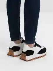 Черный женские кроссовки