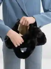 Черный женская плюшевая сумка тоут, через плечо