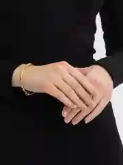 Бордовый женский браслет на руку