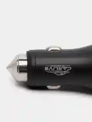 Черный автомобильное зарядное устройство АЗУ 5V/2,1A
