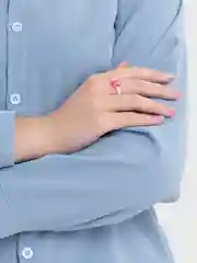 Красный кольца из бисера и бусин