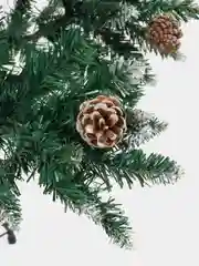 Ель искусственная, с шишками, снежным напылением и брусникой