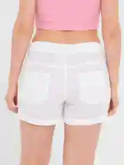 Белый шорты из крапивы