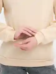 Бежевый свитшот женский утепленный