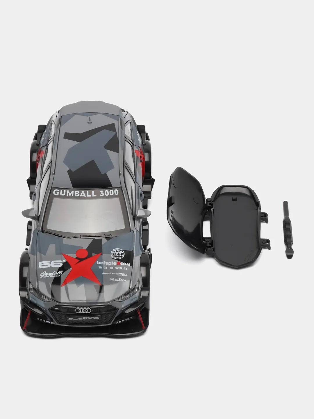 Зеленый машинка металлическая 1:24 AUDI RS6 камуфляж с обвесом, 21 см