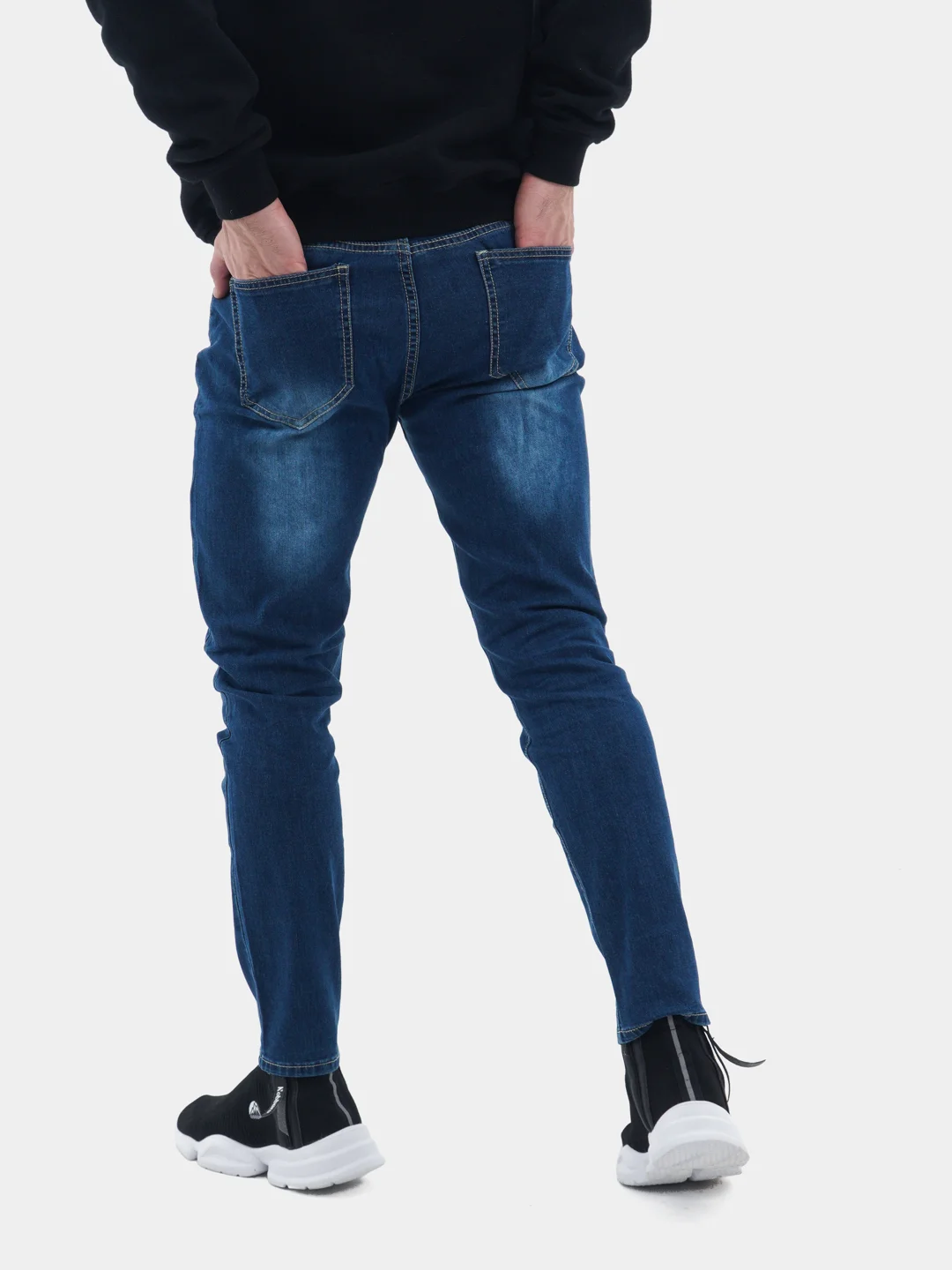 Джинсы мужские