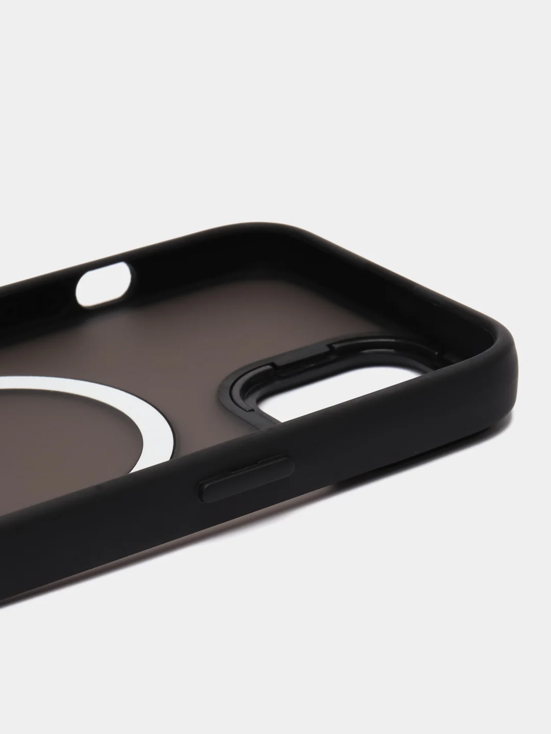 Черный чехол MagSafe для iPhone