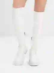 Белый женские зимние сапоги , высокие