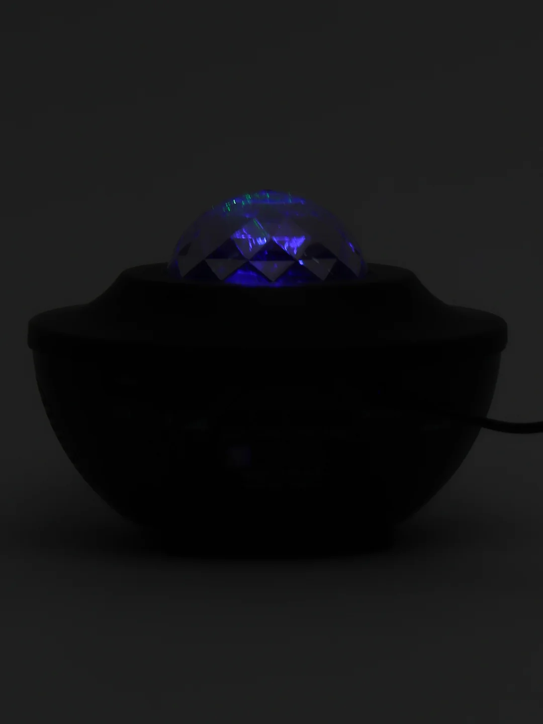 Ночник-проектор звёздного неба с Bluetooth колонкой и пультом