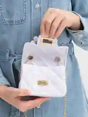 Белый сумка детская/ сумка для девочки/ мини сумка лаковая/ клатч