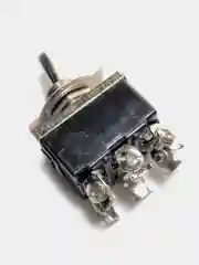 Тумблер KN3-203 (3 положения)