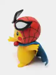 Алый фигурки Pikachu Cosplay (Пикачу Наруто, Дэдпул, Капитан, Железный Человек, Паук) 4 вида