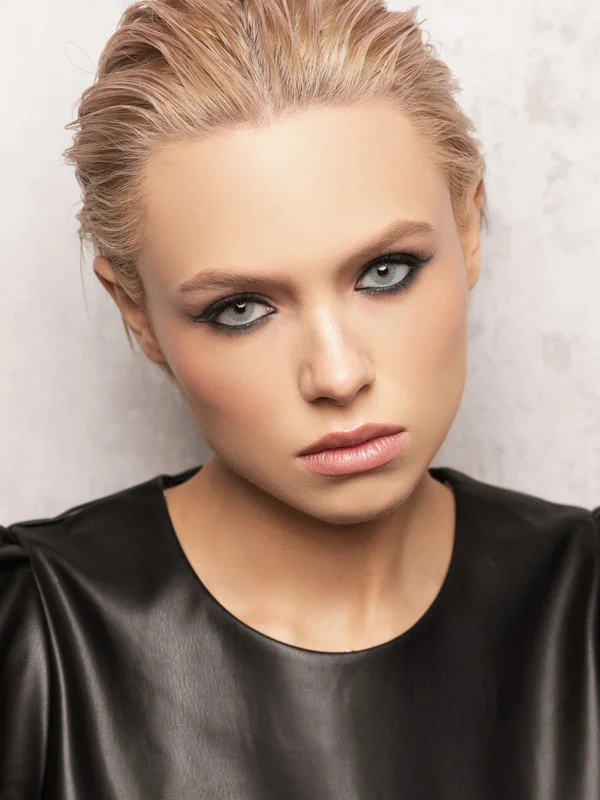 Голубой цветные контактные линзы Adria Effect color, 2 линзы, 8,6/ 14,2/ 0,00