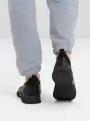Угольный мужские чёрные кроссовки, с мехом