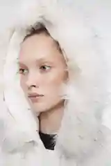 Молочный куртка женская befree текстиль