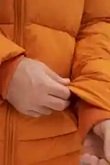 Оранжевый куртка мужская Finn Flare утепленная