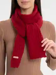 Красный шарф женский