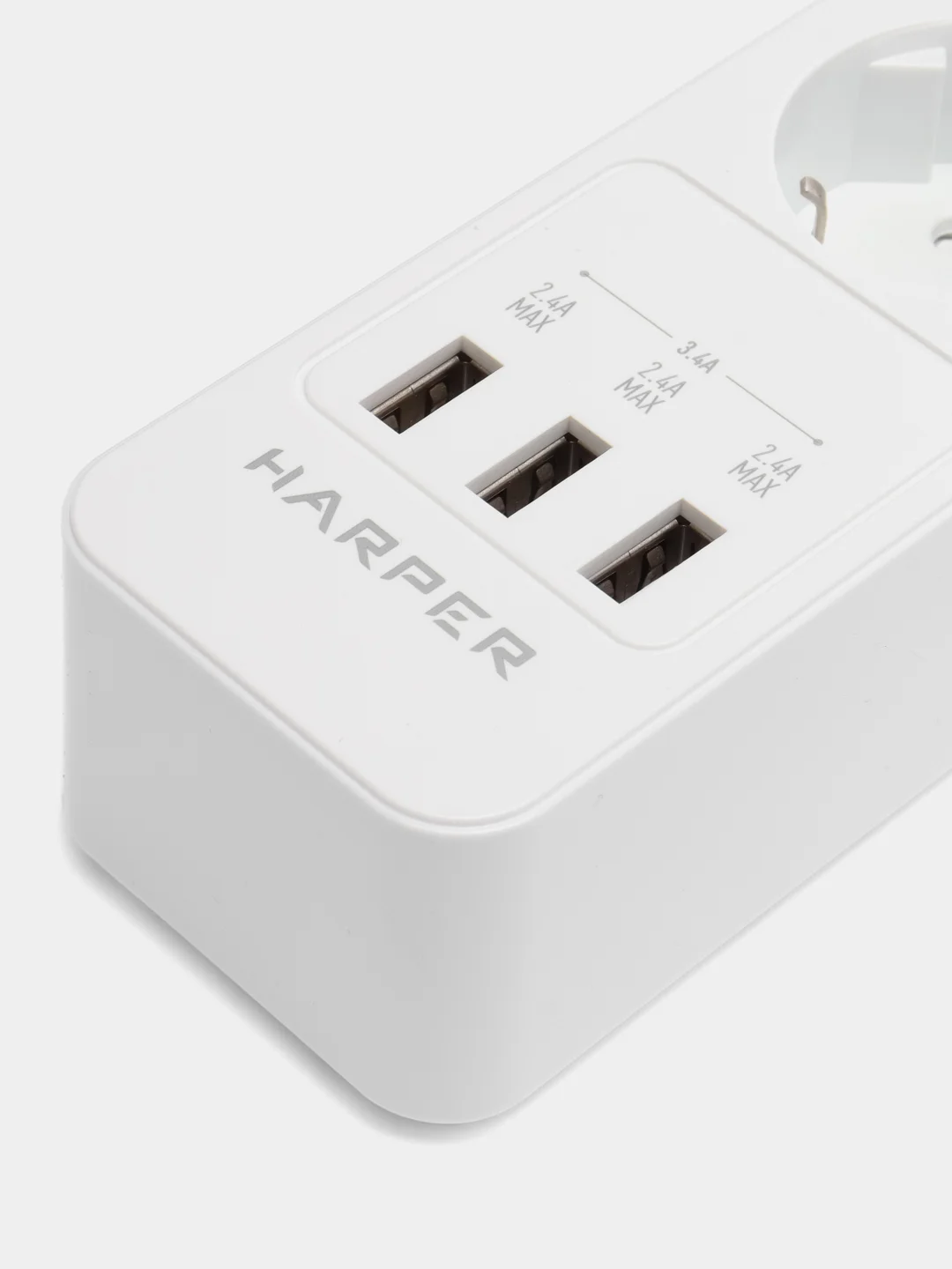 Белый сетевой фильтр Harper UCH-530, 1.5 метра, 5 розеток, 3 USB, 4000 Вт
