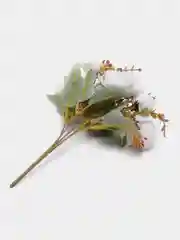 Белый искуственные цветы камелии, пионы