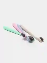 Зубная щетка 4 шт, пастельные тона, угольное напыление, мягкая щетина