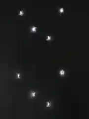 Белый гирлянда-штора, занавес LED с пультом и крючками для подвешивания