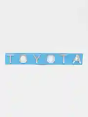 Серебряный логотип TOYOTA