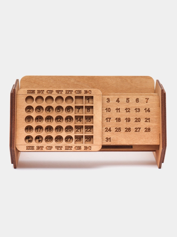 Вечный настольный календарь деревянный "Дуб" WoodenKing