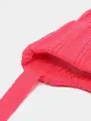Фуксия шапка детская вязаная с помпоном для девочки, на завязках, демисезонная, "Posh Detki"