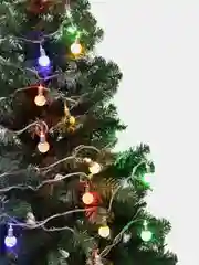 Прозрачный новогодняя гирлянда с фигурками, 6 м, 18 ламп, 2 цвета. Гирлянда на елку