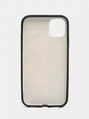 Прозрачный чехол на iPhone 11