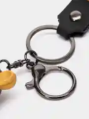 Зеленый брелок для рюкзака и ключей "Медведь"