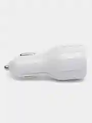 Белый автомобильное зарядное устройство, в прикуриватель, 2 USB, 3,1 А