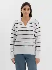 Белый свитер женский