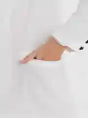 Белый женский пиджак
