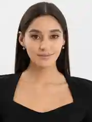 Золотой серьги с круглым камнем