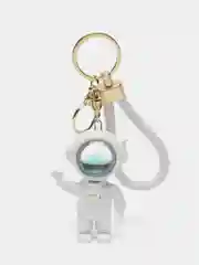 Белый брелок для рюкзака и ключей "Космонавт" с подсветкой