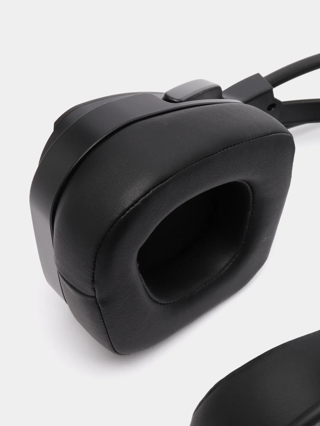 Игровые наушники с микрофоном A4Tech Bloody G575P 2м мониторные (G575P 4PIN+USB/BLACK)