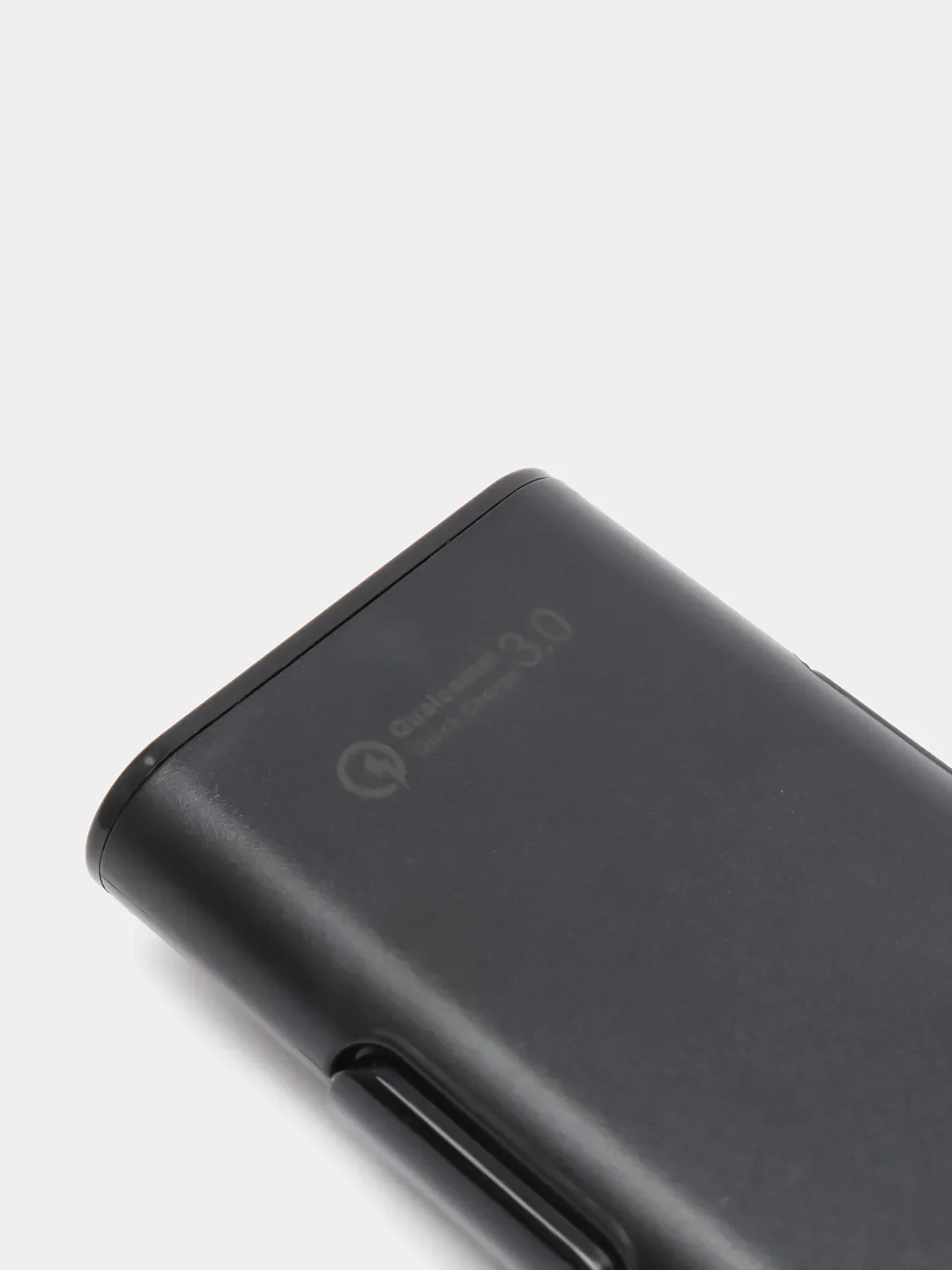 Черный зарядное устройство для телефона от прикуривателя на 4 USB
