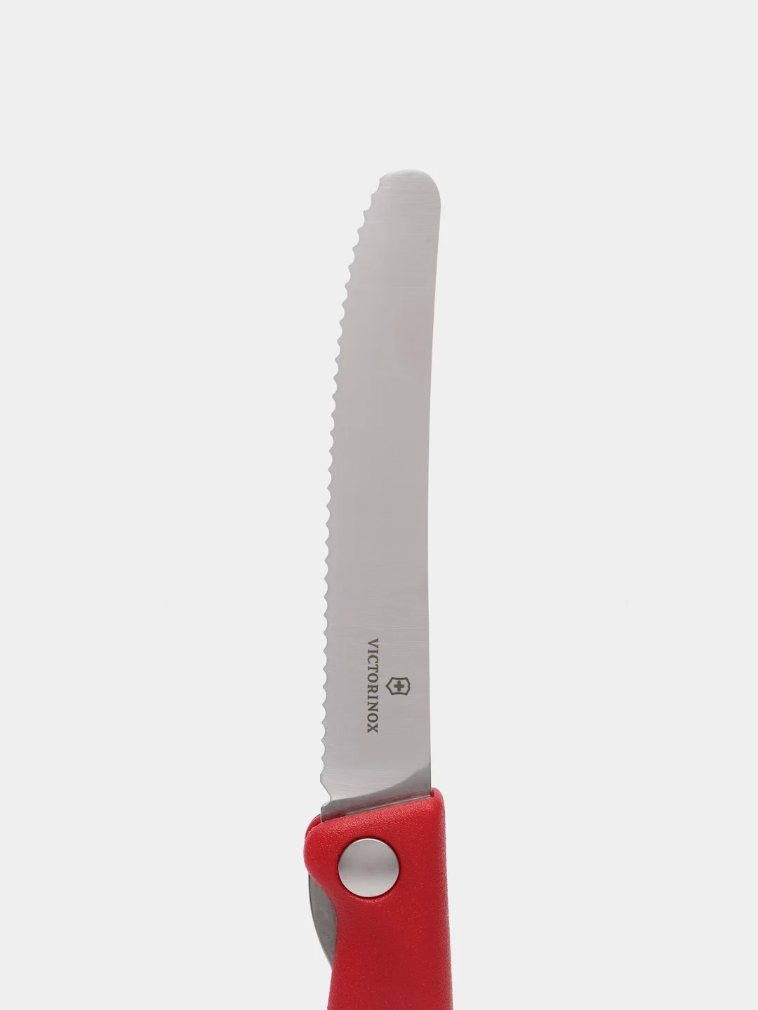 Нож кухонный Victorinox Swiss Classic, столовый, 110 мм, заточка серрейтор, красный