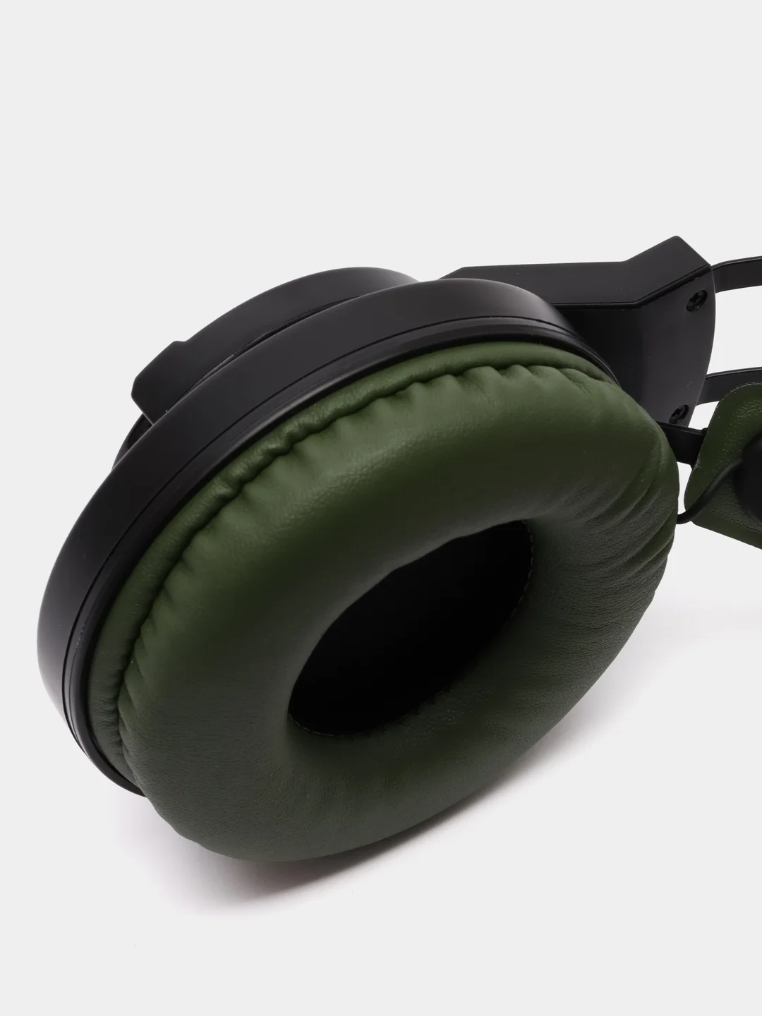 Игровые наушники с микрофоном A4Tech Bloody J450 черный, зеленый, 1.8 м, мониторные J450