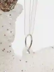 Белый елочная игрушка снежинка, олень, лошадка