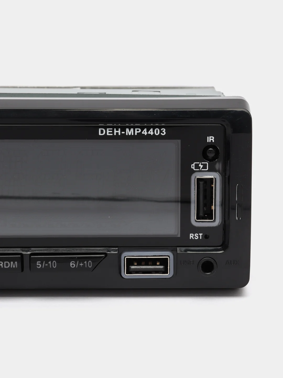 Магнитола автомобильная / автомагнитола 1 DIN Bluetooth, AUX, USB, пульт